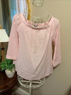 G.H. Bass & Co. Light Pink Off-Shoulder Blouse